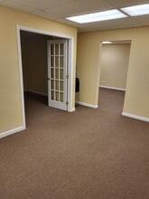 253 Commercial Blvd, Lauderdale-by-the-Sea, FL à louer Photo intérieure– Image 1 sur 4