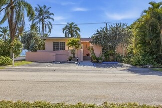 Plus de détails pour 980 NE 126th St, North Miami, FL - Bureau/Médical à louer