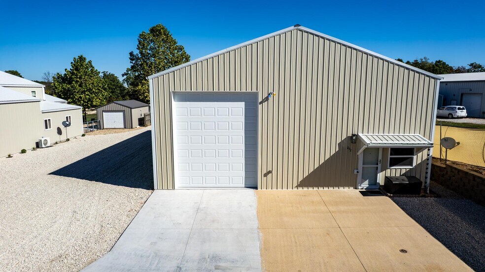 202 Hemi Ln, Gravois Mills, MO à vendre - Photo de l’immeuble – Image 3 sur 39
