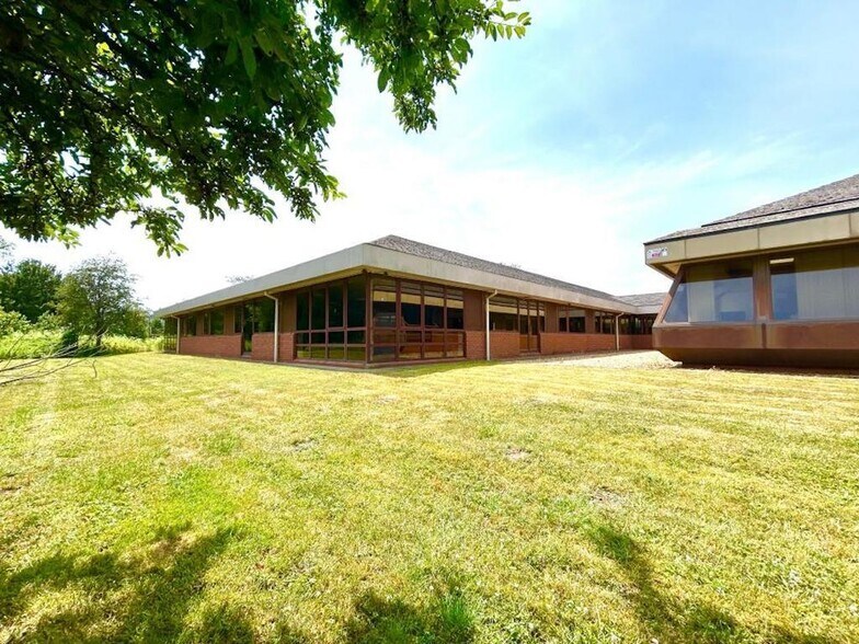 Beaumont Close, Banbury à louer - Photo de l’immeuble – Image 3 sur 26