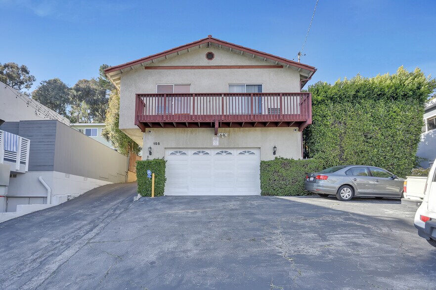 153 W Channel Rd, Santa Monica, CA à vendre - Photo de l’immeuble – Image 2 sur 90