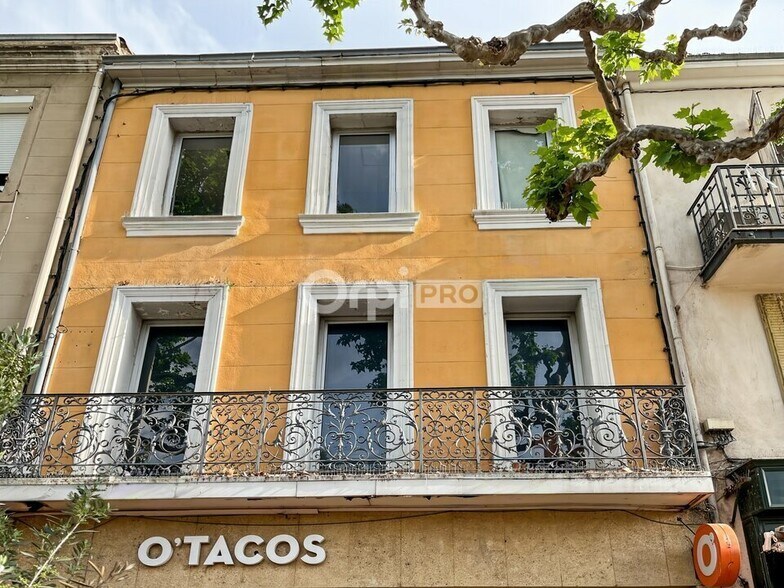 Local commercial dans Aubagne à vendre - Photo de l’immeuble – Image 3 sur 12
