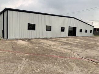 Plus de détails pour 2703 Chalk Hill Rd, Dallas, TX - Industriel/Logistique à louer
