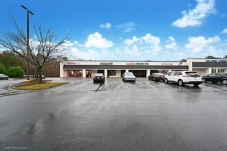 7507 NE Roswell Rd, Atlanta, GA à louer Photo intérieure– Image 2 sur 4