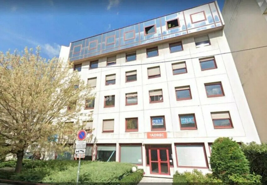 Bureau dans Lyon à louer - Photo de l’immeuble – Image 1 sur 6