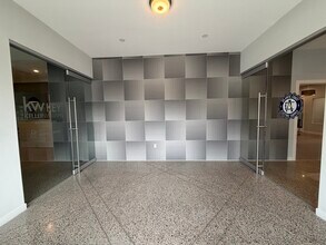 126 E 2nd North St, Summerville, SC à louer Photo intérieure– Image 2 sur 16