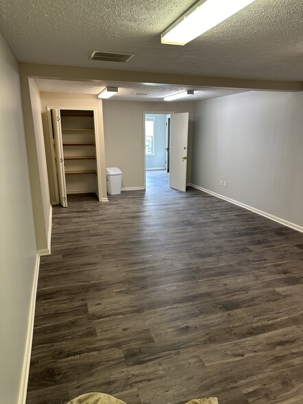 3310 Kent Rd, Stow, OH à louer - Photo de l’immeuble – Image 2 sur 8