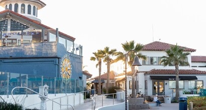 1449-1691 Spinnaker Dr, Ventura, CA à louer Photo de l’immeuble– Image 2 sur 3