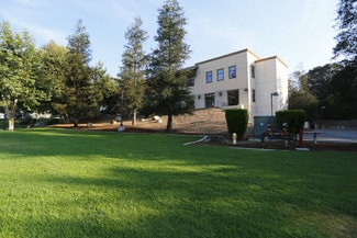 Plus de détails pour 1 Civic Center Dr, La Cañada Flintridge, CA - Bureau à louer