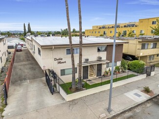 Plus de détails pour 13412 Vanowen St, Van Nuys, CA - Logement à vendre