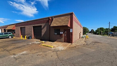7000 E 58th Ave, Commerce City, CO à louer Photo de l’immeuble– Image 1 sur 4