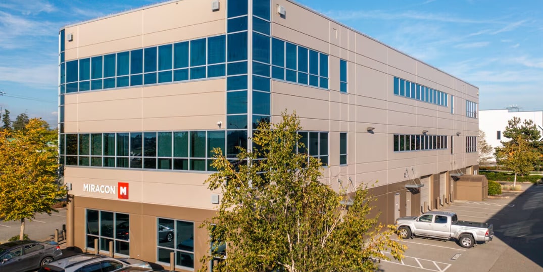 17650 66A Ave, Surrey, BC à louer Photo intérieure– Image 1 sur 26