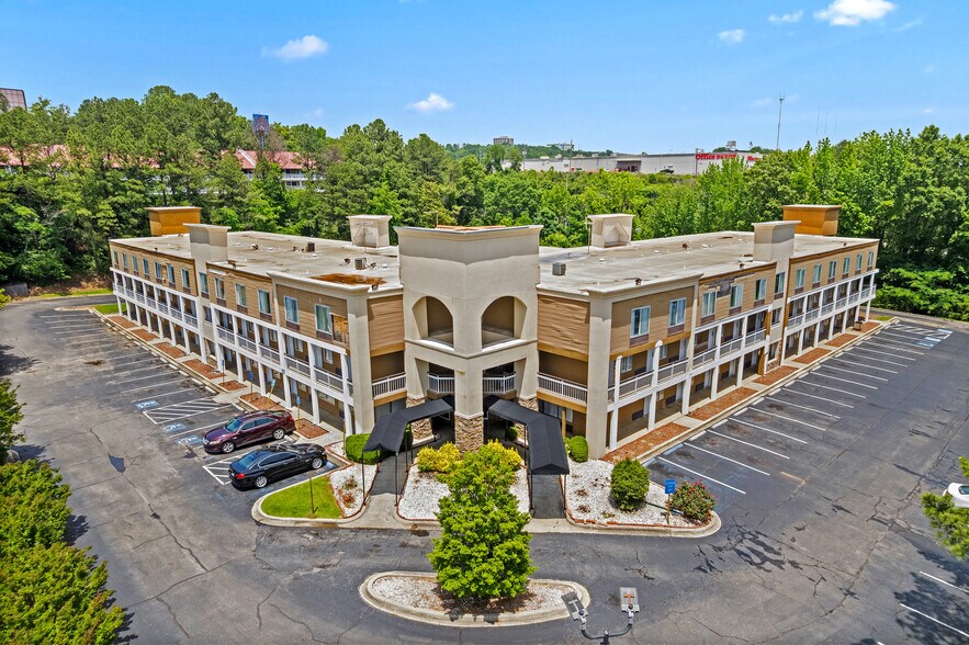 155 Vulcan Rd, Birmingham, AL à vendre - Photo de l’immeuble – Image 3 sur 57