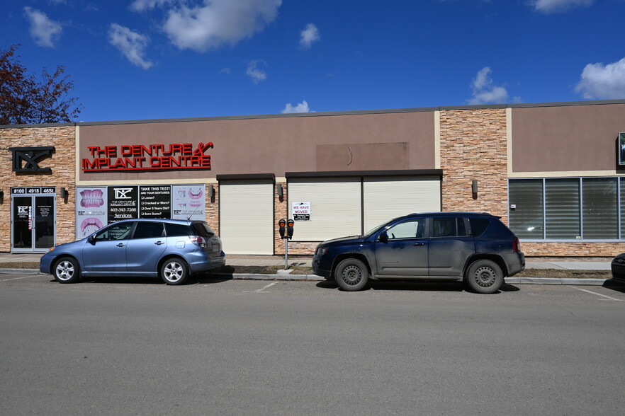 4918 46 St, Red Deer, AB à louer - Photo de l’immeuble – Image 2 sur 5