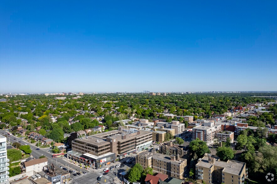 3080 Yonge St, Toronto, ON à louer - Aérien – Image 3 sur 3