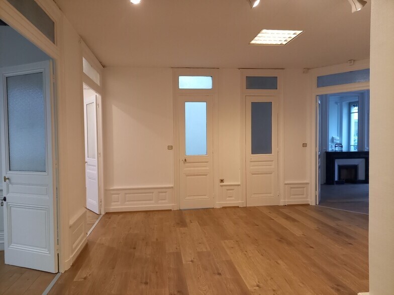 Bureau dans Lyon à louer - Photo intérieure – Image 2 sur 8