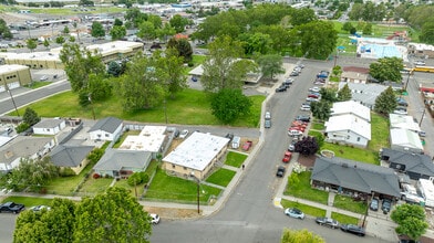 1304 W Hopkins St, Pasco, WA - Vue aérienne vue de carte - Image1