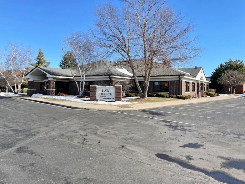 4200 Egan Dr, Savage, MN à louer - Photo de l’immeuble – Image 2 sur 35