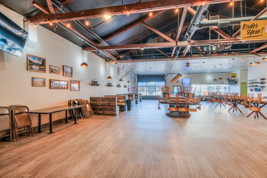 420 N Main St, Prineville, OR à louer - Photo de l’immeuble – Image 3 sur 63