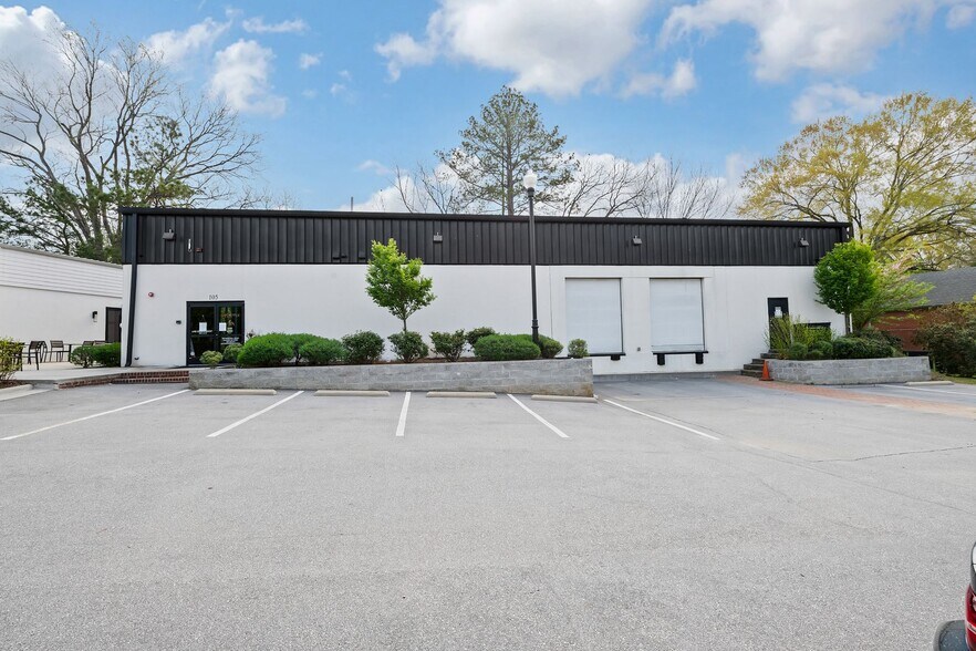 105 Rand Mill Rd, Garner, NC à louer - Photo de l’immeuble – Image 3 sur 10