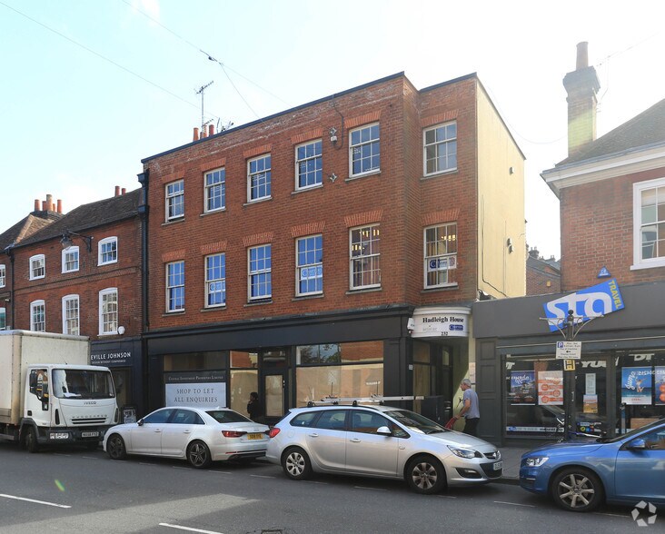 232-240 High St, Guildford à louer - Photo de l’immeuble – Image 1 sur 4