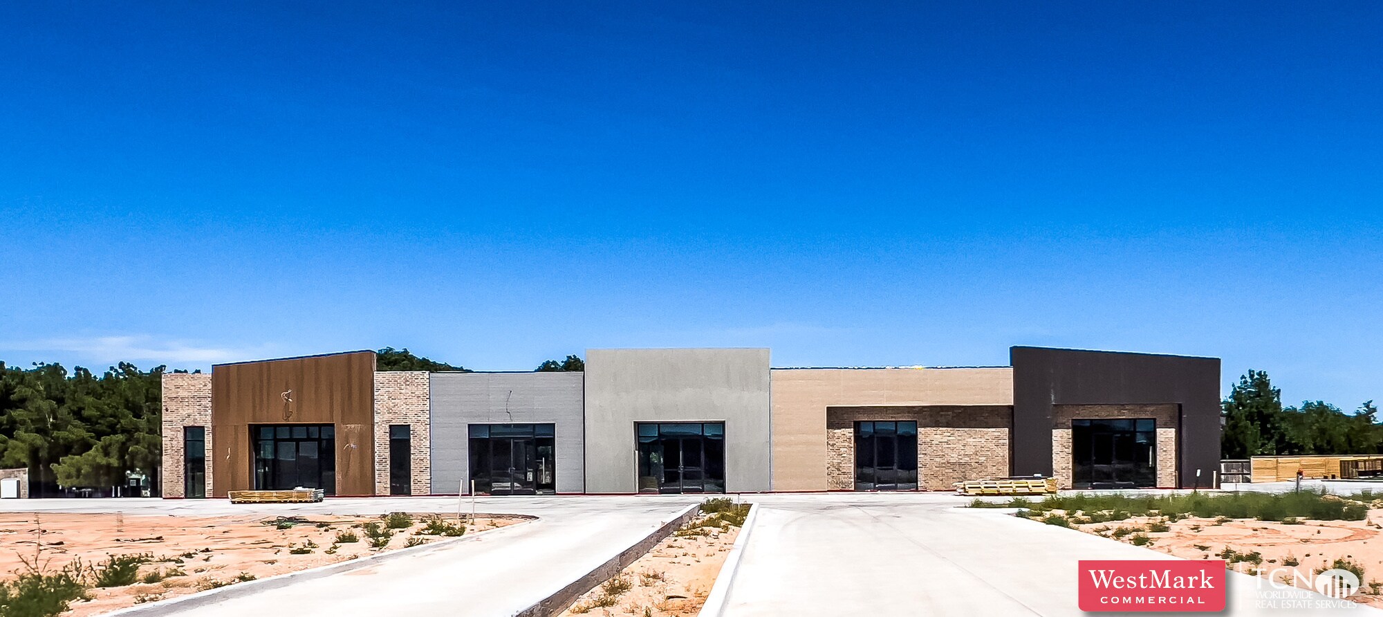 8333 Upland Avenue, Lubbock, TX à louer Photo principale– Image 1 sur 2