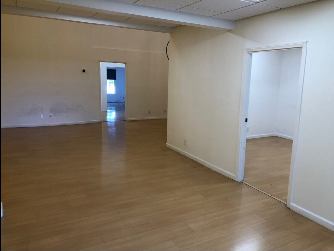 4515 Van Nuys Blvd, Sherman Oaks, CA à louer Photo intérieure– Image 1 sur 10