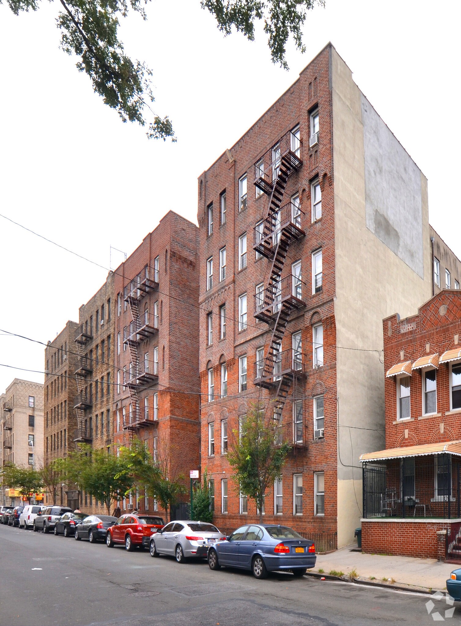 Matsia Properties Portfolio portefeuille de 7 biens à vendre sur LoopNet.fr Photo principale– Image 1 sur 7
