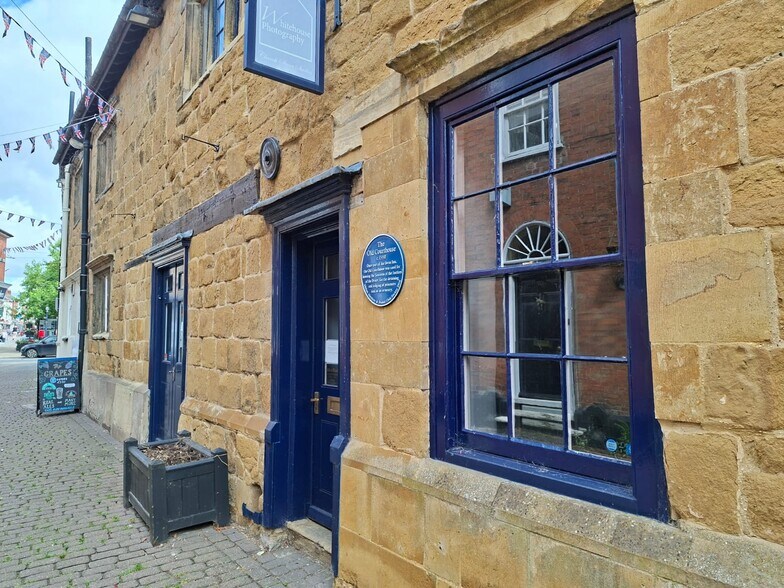Church St, Melton Mowbray à louer - Photo de l’immeuble – Image 3 sur 20