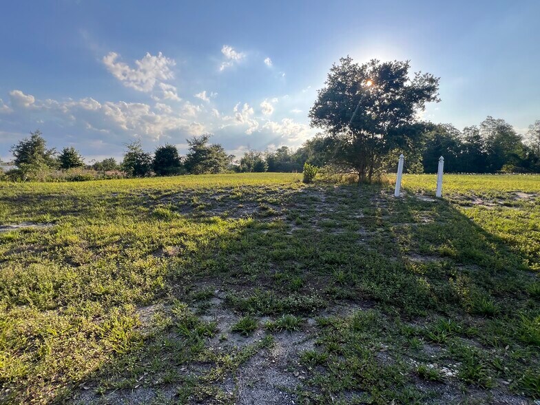 7513 S George Blvd, Sebring, FL à vendre - Photo de l’immeuble – Image 2 sur 13