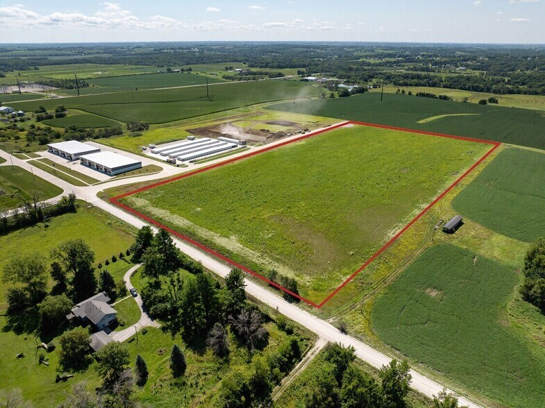 300 Delaware St, Norwalk, IA à vendre - Photo de l’immeuble – Image 3 sur 7