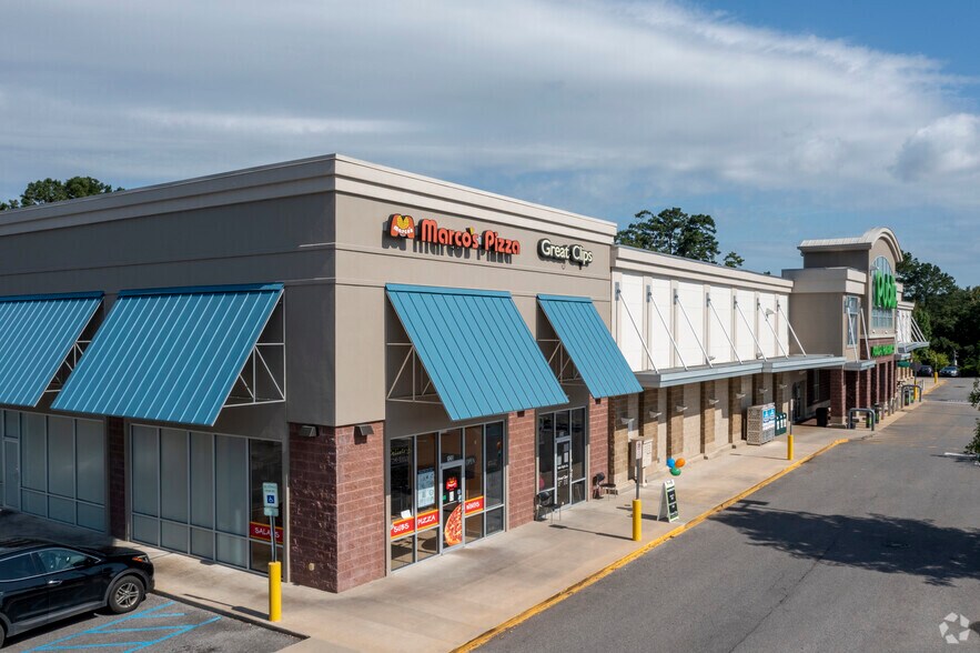 1584 Montgomery Hwy S, Birmingham, AL à louer - Photo principale – Image 1 sur 1