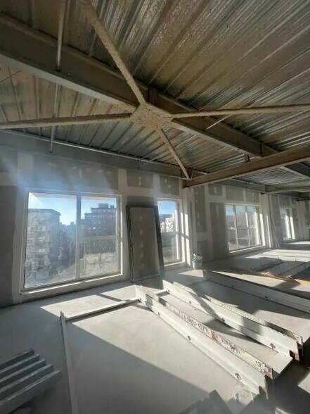 19-25 Rue De La Gare, Cachan à louer - Photo de l’immeuble – Image 2 sur 21