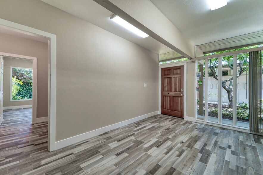 415 Alturas St, Yuba City, CA à vendre - Photo de l’immeuble – Image 3 sur 18
