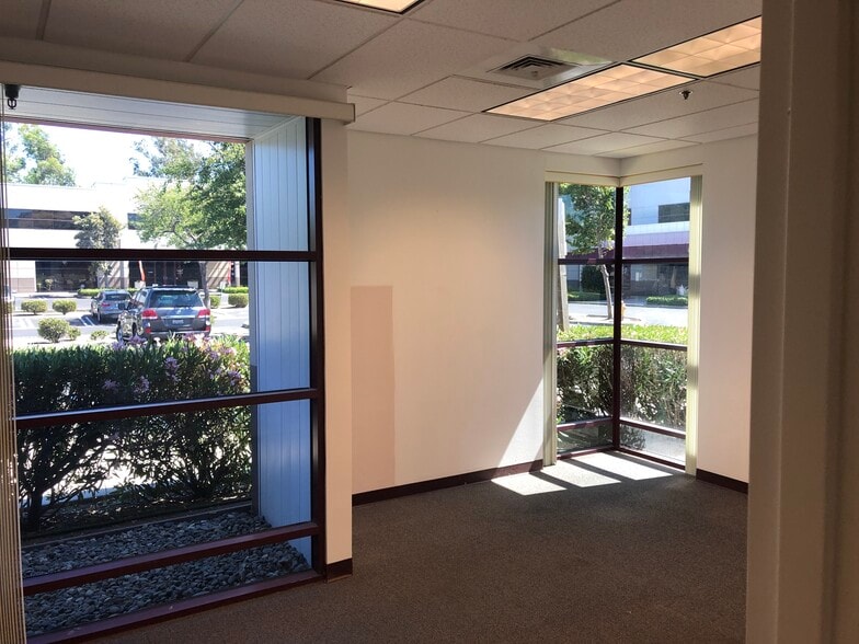 4111 Broad St, San Luis Obispo, CA à louer - Photo intérieure – Image 2 sur 5