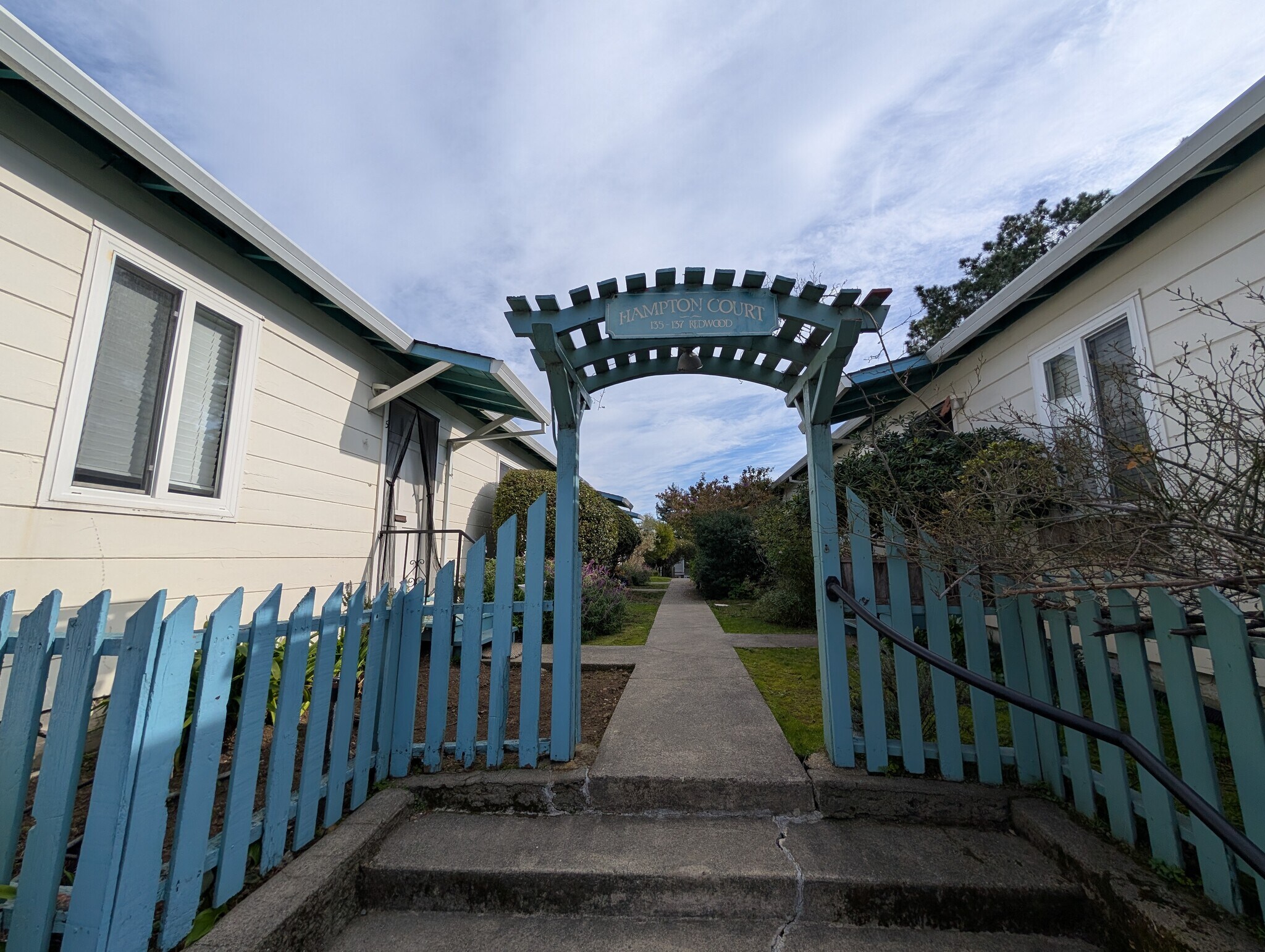 135 Redwood Ave, Corte Madera, CA à vendre Photo de l’immeuble– Image 1 sur 15