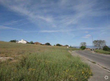 Terrain dans El Casar, Guadalajara à vendre - Photo de l’immeuble – Image 2 sur 5
