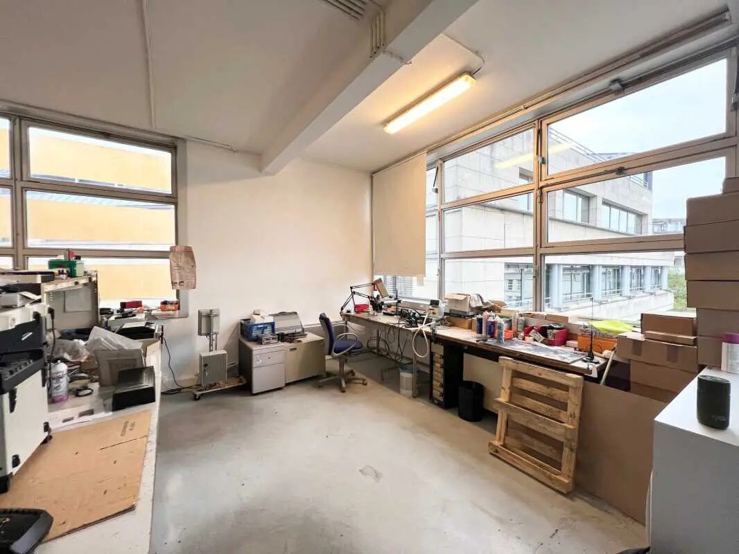 Bureau dans Paris à louer Photo de l’immeuble– Image 1 sur 6