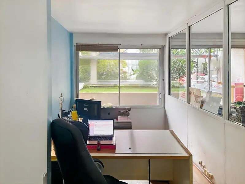 Bureau dans Courbevoie à vendre Photo intérieure– Image 1 sur 10