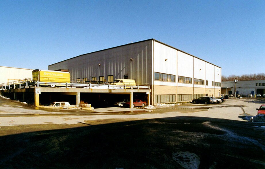 86 Viaduct Rd, Stamford, CT à louer - Autre – Image 2 sur 26