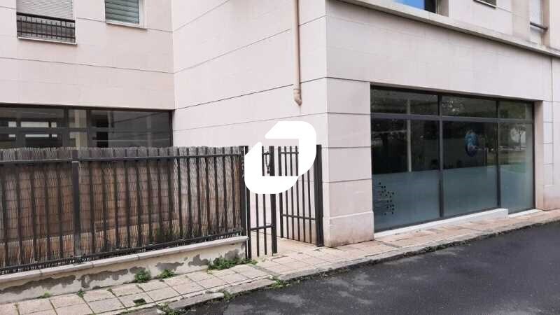 Bureau dans Colombes à vendre Photo de l’immeuble– Image 1 sur 13