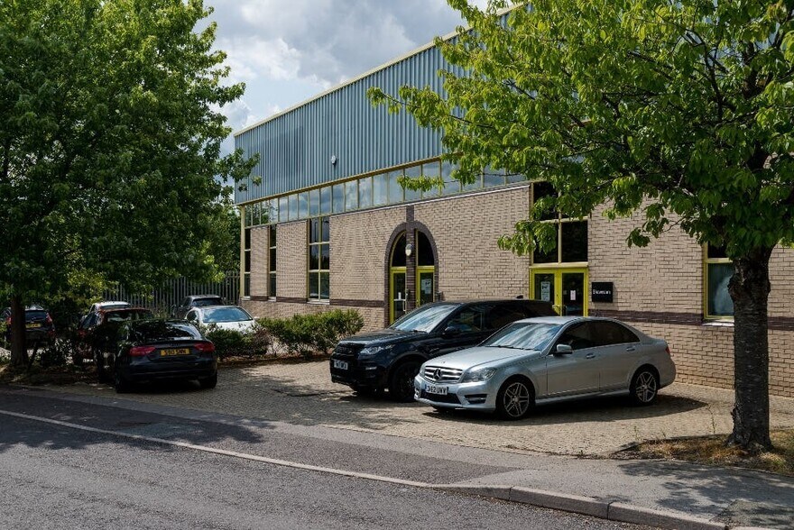 Lakesmere Rd, Horndean à louer - Photo de l’immeuble – Image 3 sur 45