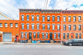 Plus de détails pour 3134-3136 Greenpoint Ave – Logement à vendre, Long Island City, NY
