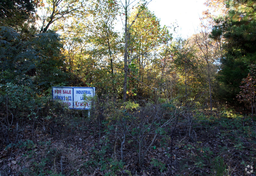 4439-A Clarke Rd, Memphis, TN à louer - Photo principale – Image 1 sur 4