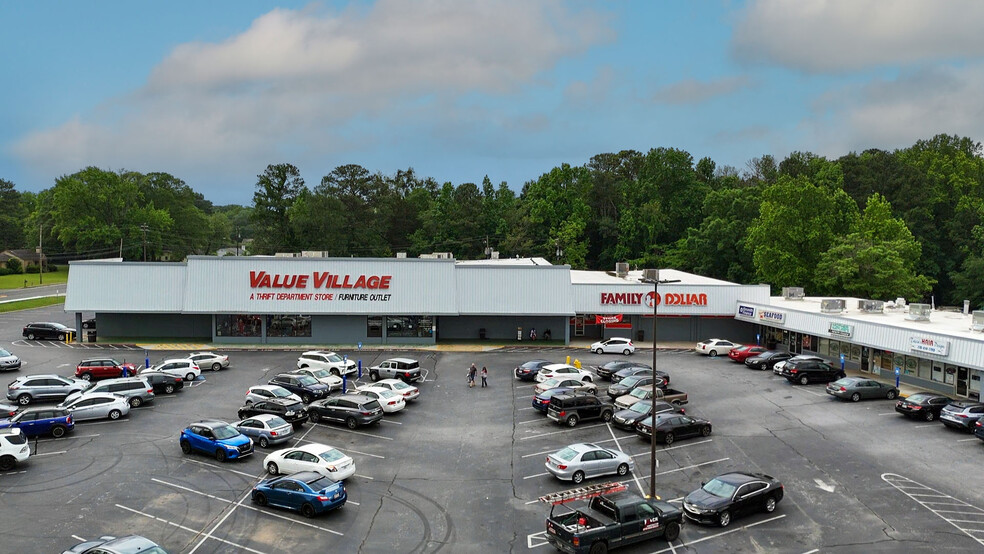 3853 Lawrenceville Hwy, Tucker, GA à louer - Photo de l’immeuble – Image 3 sur 5