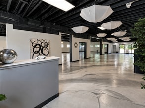 44 W Lincoln Hwy, Chicago Heights, IL à louer Photo intérieure– Image 1 sur 33