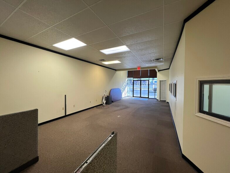 4400 S Thompson St, Springdale, AR à louer - Photo intérieure – Image 3 sur 6