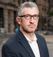 Robert Earl