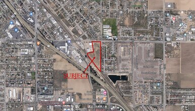 876 E Olive Ave, Madera, CA - VUE AÉRIENNE vue de carte