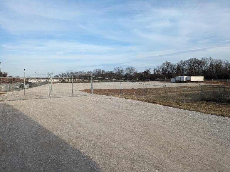 1100 N Farm Road 123, Springfield, MO à louer - Autre – Image 1 sur 1